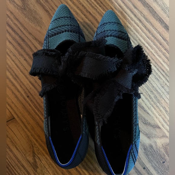 Rothy's Pine Plaid Mary Jane points, size 8 - Picture 2 of 11